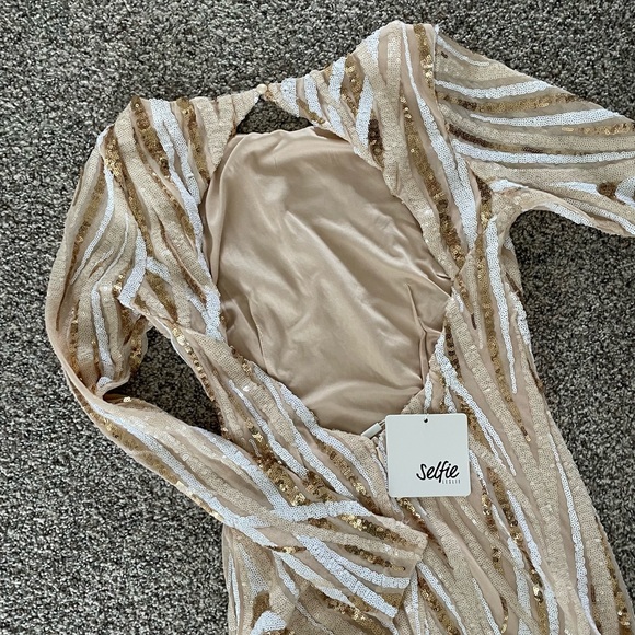 Selfie Leslie Dresses & Skirts - Gold Sequence Long Sleeve Dress